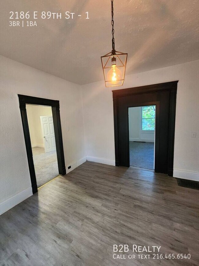 Building Photo - 2186 E 89th St