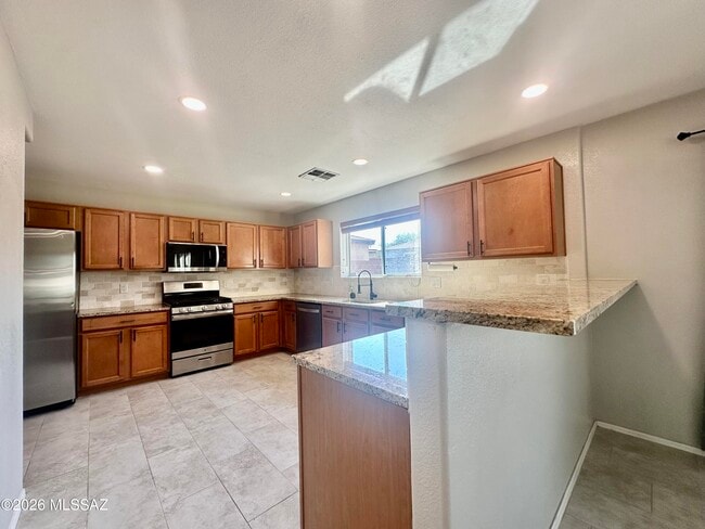 Building Photo - 13696 E Shadow Pines Ln