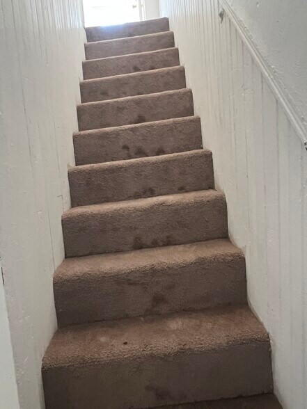 Building Photo - 916 Washington Ave