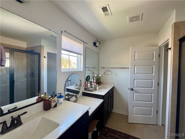 Building Photo - 10630 Benmable Dr