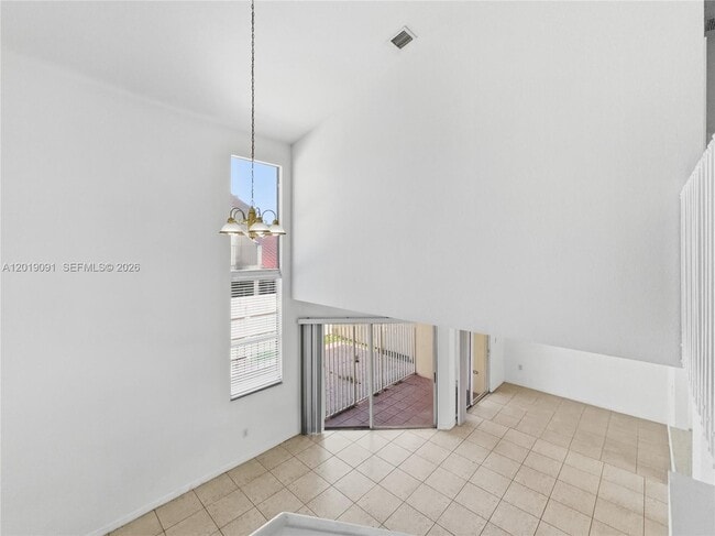 Building Photo - 3002 San Remo Cir