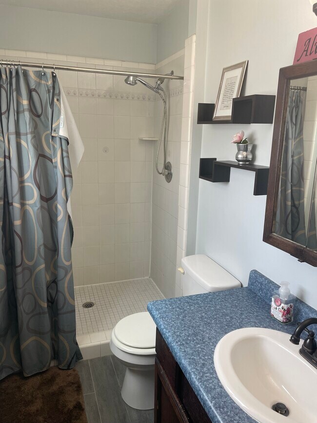 Building Photo - 5942 S 3975 W