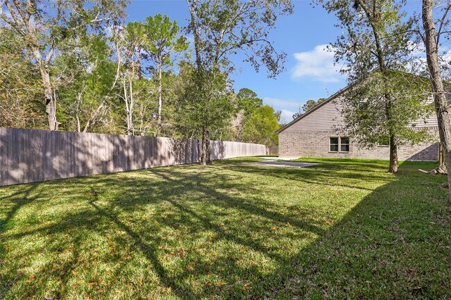 Building Photo - 1650 Chart Dr