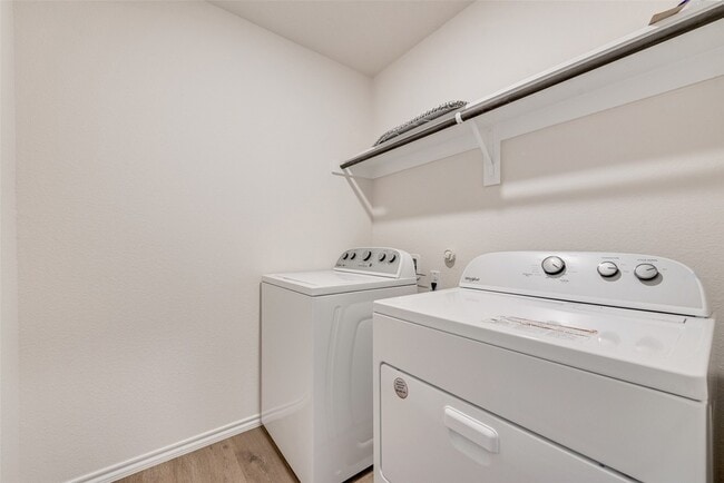 Building Photo - 2706 Knollwood Trl