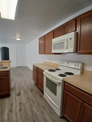 Building Photo - 13657 Biggs St