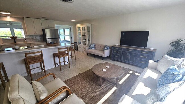 Building Photo - 1210 Maryknoll Rd