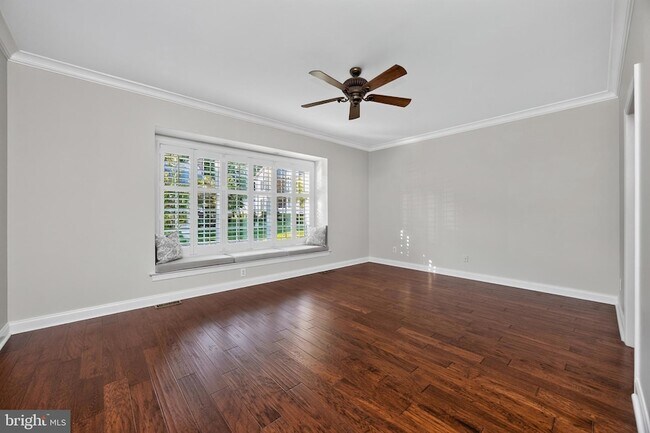 Building Photo - 563 Gramercy Ln