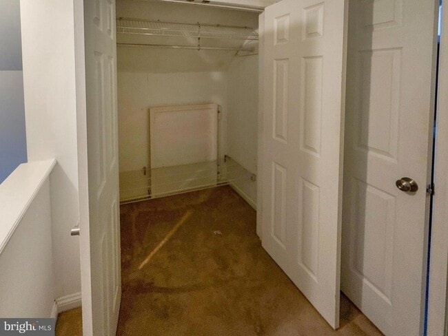 Building Photo - 133 N Line Rd