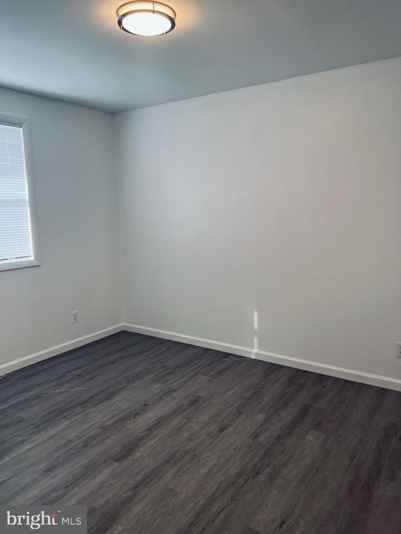Building Photo - 1407 Gordon Dr