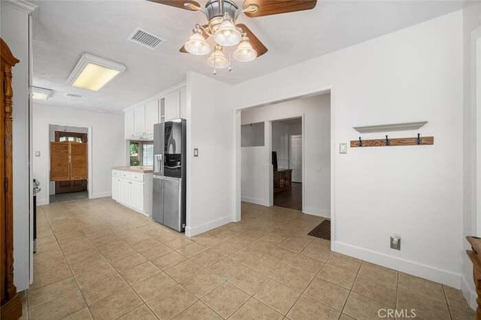 Building Photo - 7028 Parkcrest St