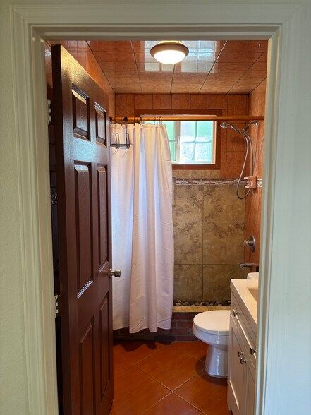 Building Photo - 12646 Ralston Ave