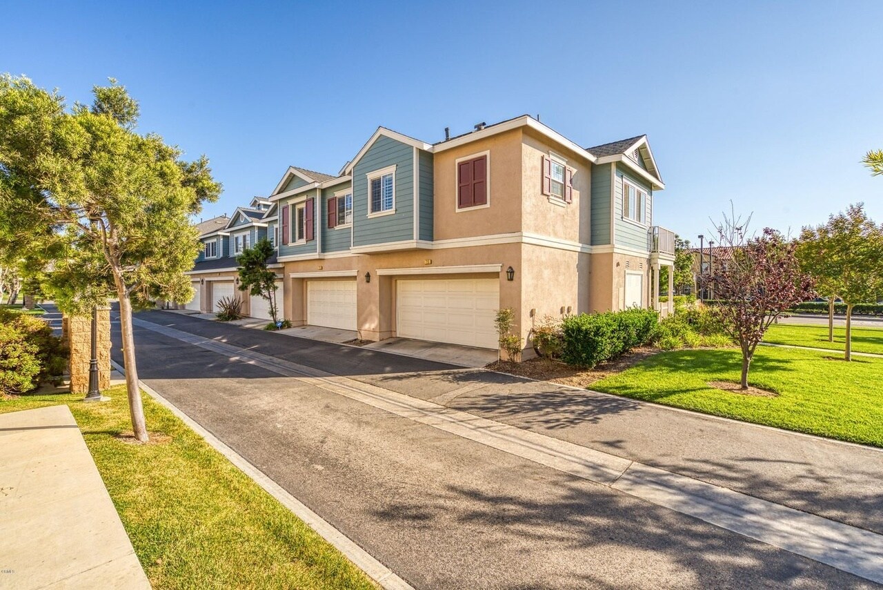 Building Photo - 715 Garonne St