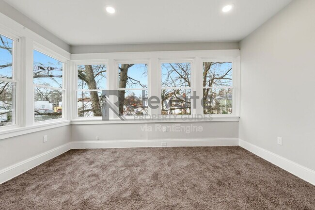 Building Photo - 3100 1st Ave