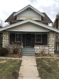 Building Photo - MOVE-IN SPECIAL!!!  1/2 OFF MONTH OF RENT