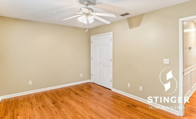 Building Photo - 1822 Drayton Dr