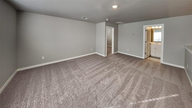 Building Photo - 17200 SE 164th St