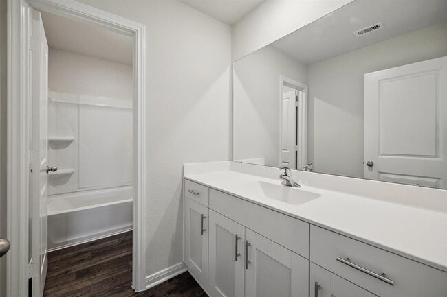 Building Photo - 10355 Red Cardinal Dr