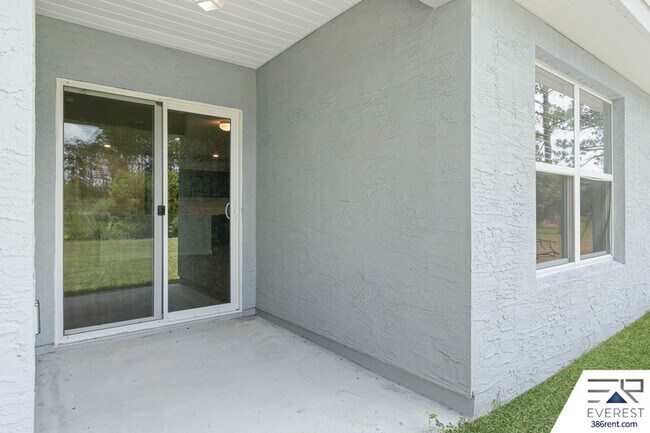 Building Photo - 26 Serbian Bellflower Trail