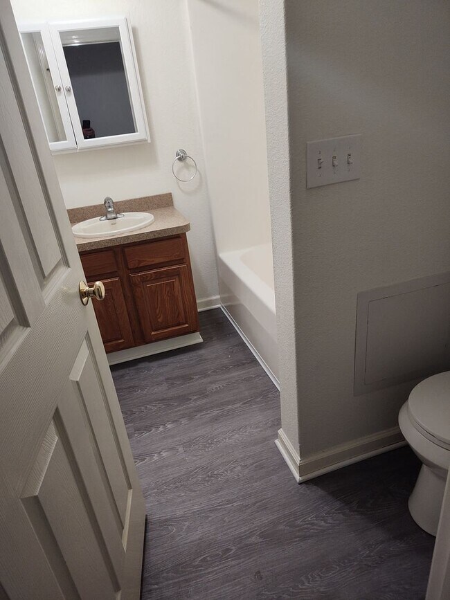 Building Photo - 134 E. Third Street