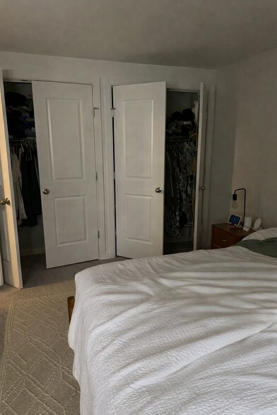 Building Photo - 108 2nd St