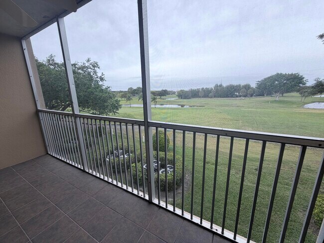 Building Photo - 1200 SW 125th Ave