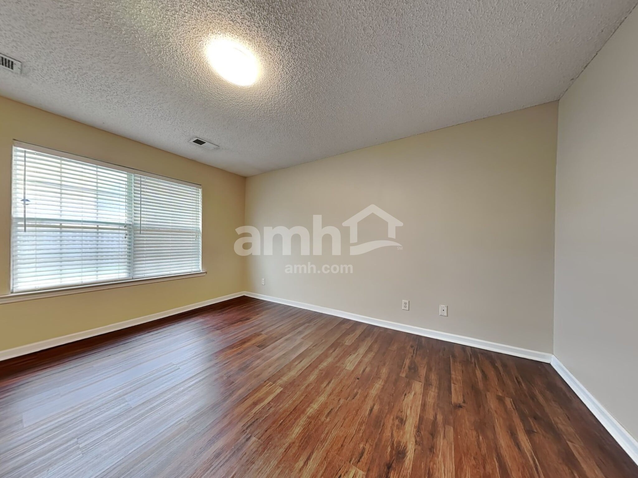 Building Photo - 5 Stemson Way