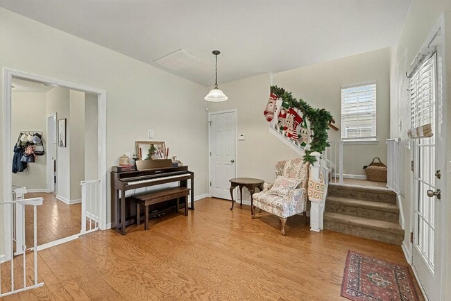 Building Photo - 230 Cameron St