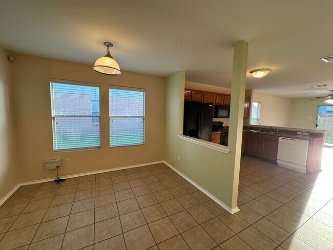 Building Photo - 3-Bedroom House for Rent in Killeen