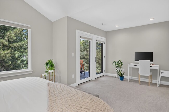 Building Photo - Boulder Living Perfected: Custom 4BR/4BA Modern Farmhouse Near Wonderland Lake