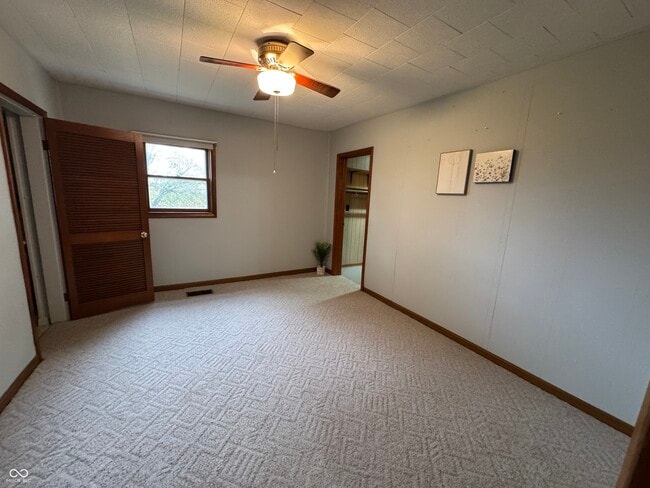 Building Photo - 2010 N 675 E