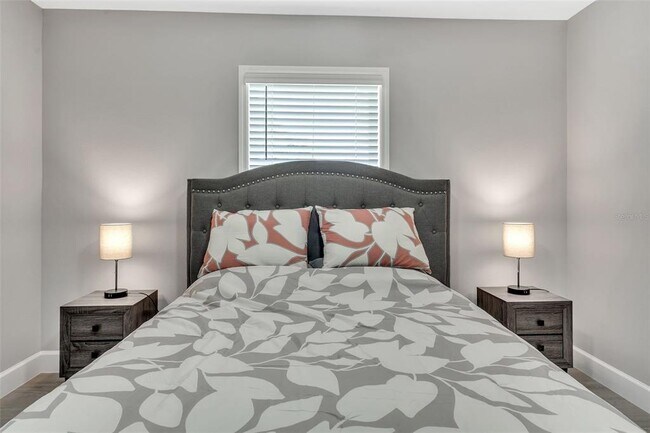 Building Photo - 6193 Cabal Ln