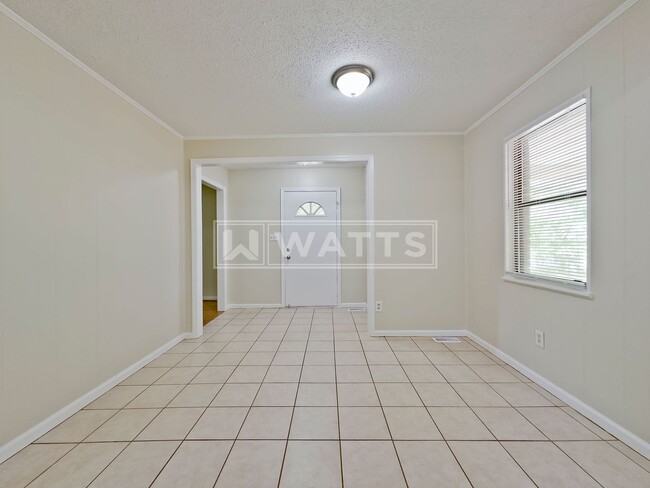 Building Photo - Charming 3-Bedroom 2.5 Bath Home For Rent in Bessemer, AL