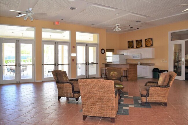Building Photo - 8390 Wingate Dr