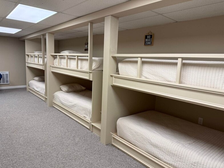 Building Photo - 18 Croft