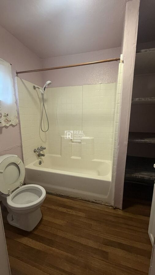 Building Photo - 170 E Claremont-