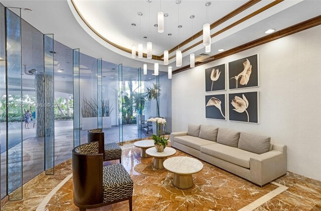Building Photo - 3610 Yacht Club Dr