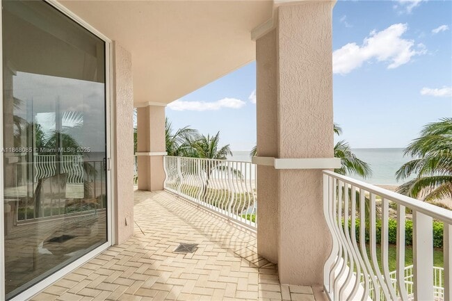 Building Photo - 1460 S Ocean Blvd