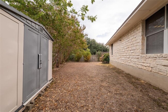 Building Photo - 13455 Moscow Trail