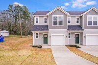 Building Photo - 645 Brookwood St