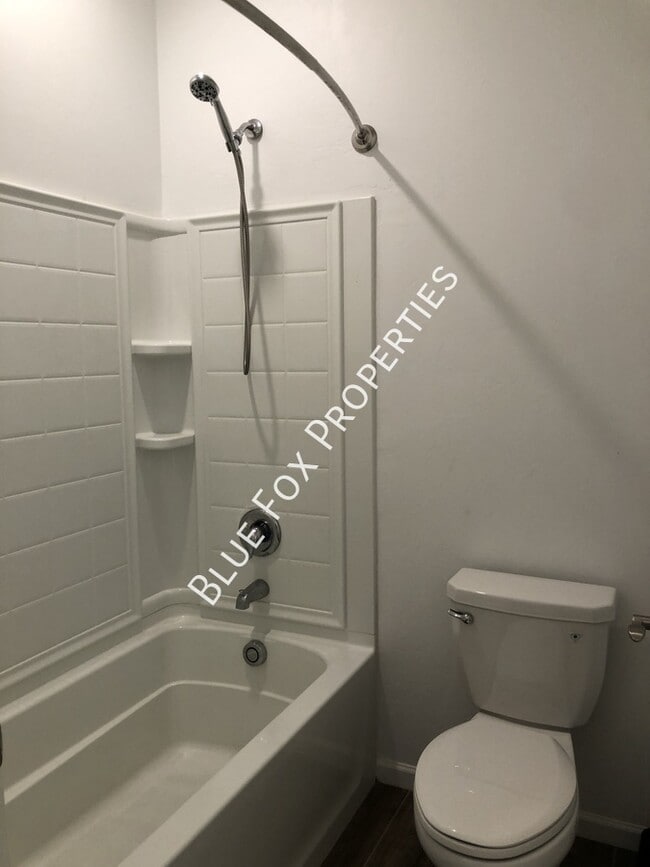 Building Photo - 7349 S Via Casa Bonita