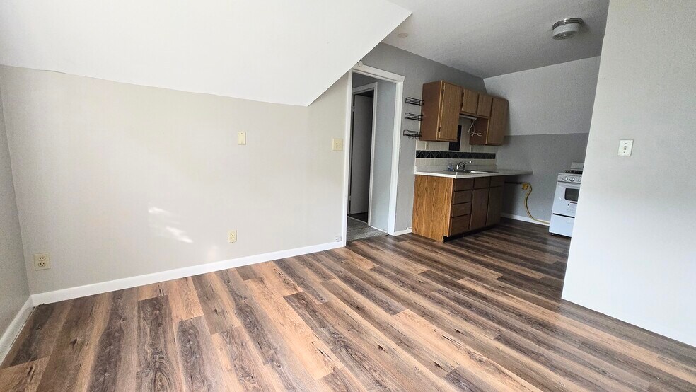 Building Photo - 2817 N Cramer St