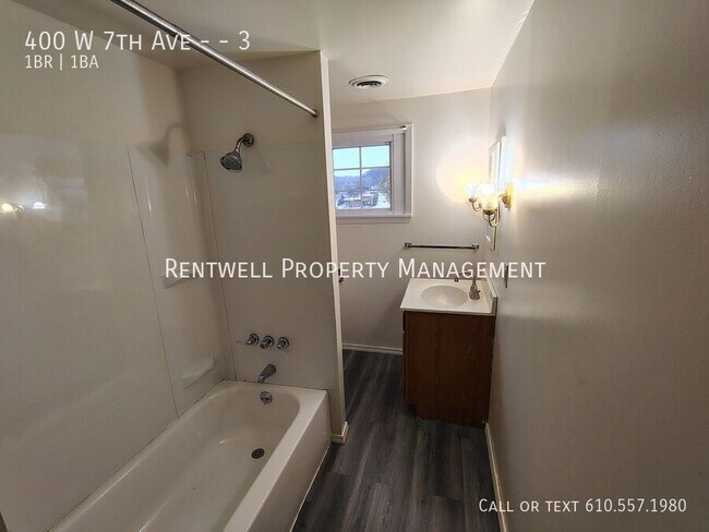 Building Photo - 400 W 7th Ave