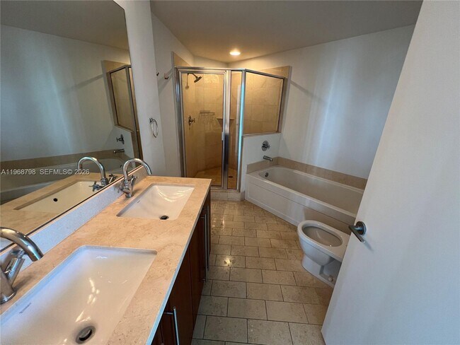 Building Photo - 79 SW 12th St