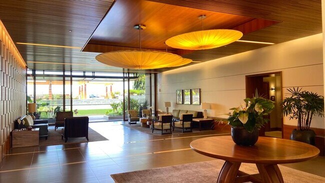 Building Photo - 1555 Kapiolani Blvd