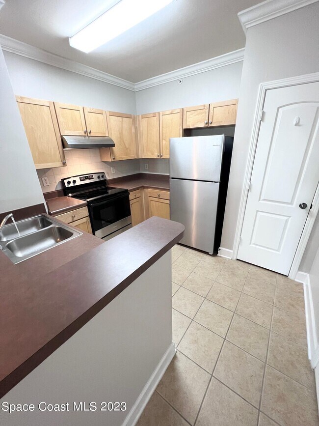 Building Photo - 6470 Borasco Dr