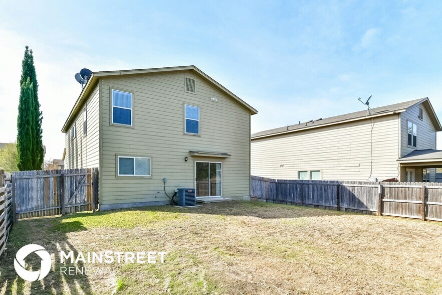 Building Photo - 4311 Stetson Park