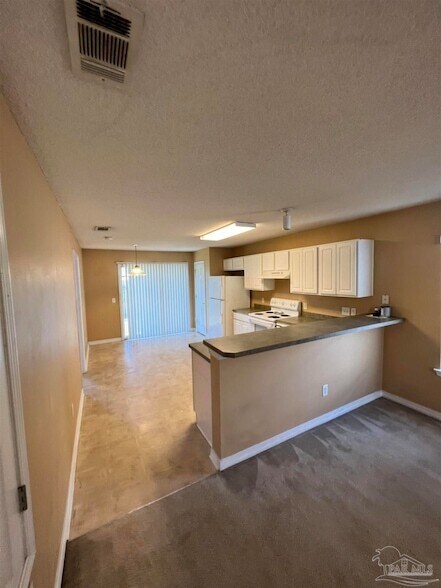 Building Photo - 1029 Antigua Cir