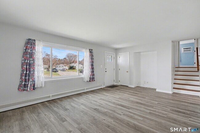 Building Photo - 41 Sunnybrook Bend