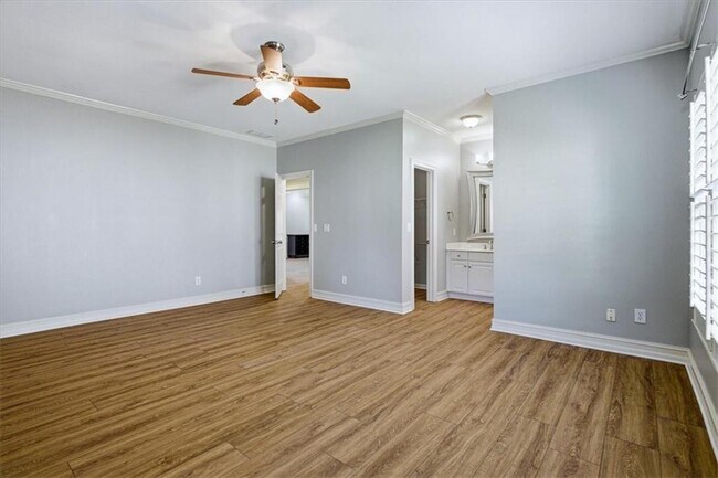 Building Photo - 210 Masters View Ct