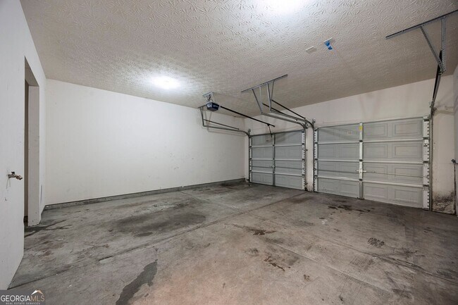 Building Photo - 2297 Baker Station Dr